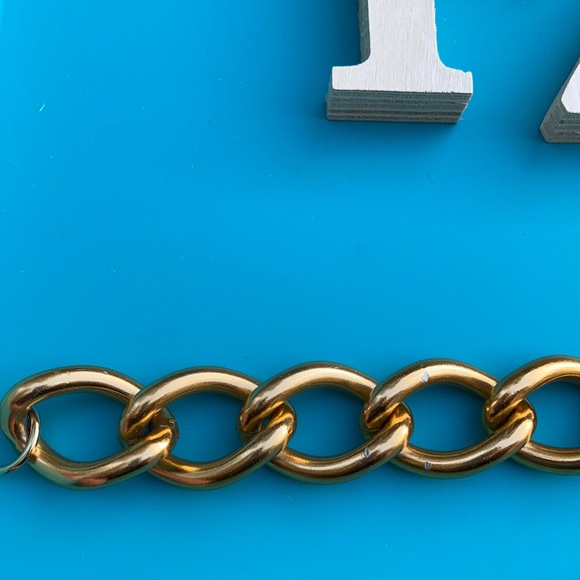 Women’s Gold Jewelry Necklace - Picture 13 of 14